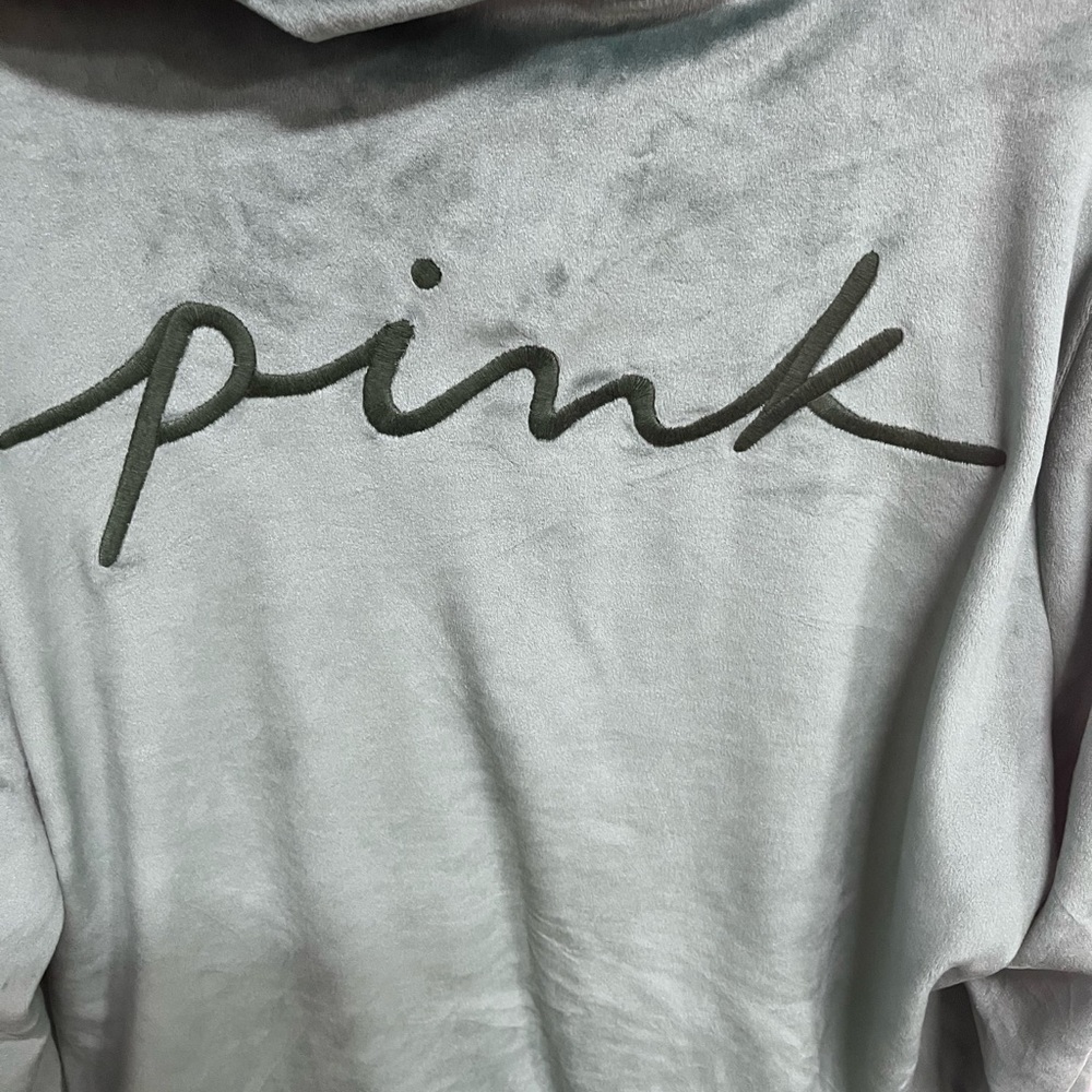 Pink - Picture 4 of 4